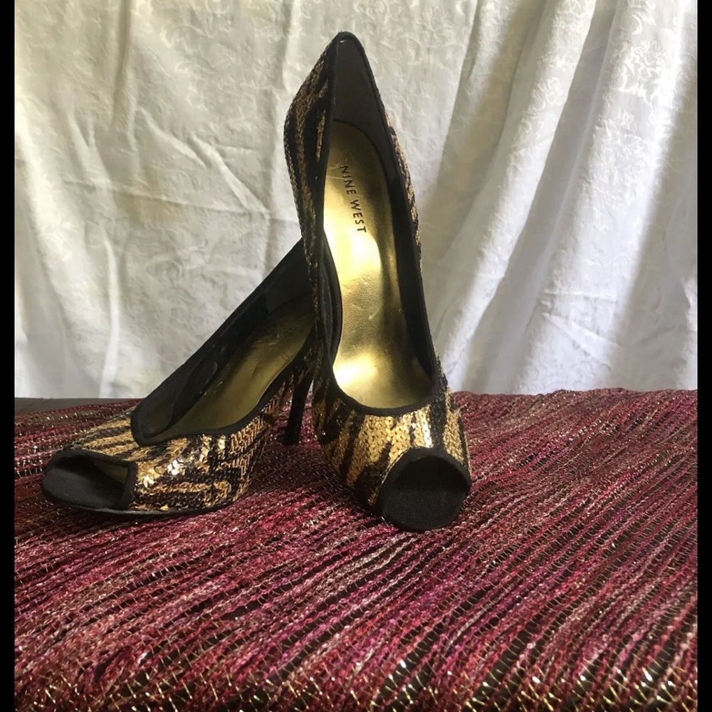 Nine West Evening Wear Black And Gold Sequin Heels - Picture 3 of 6